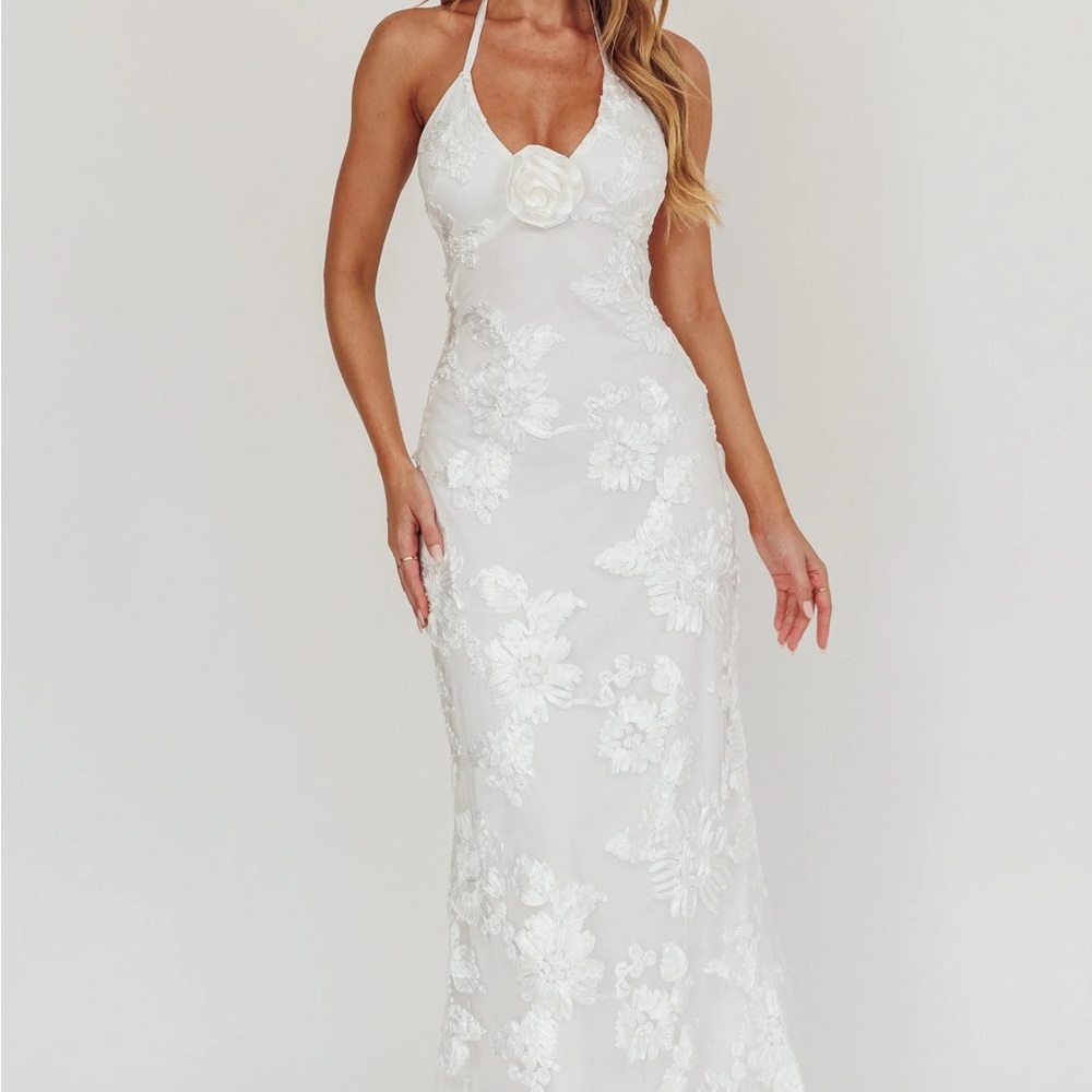 Elegant White Floral Lace Selfie Leslie Dress